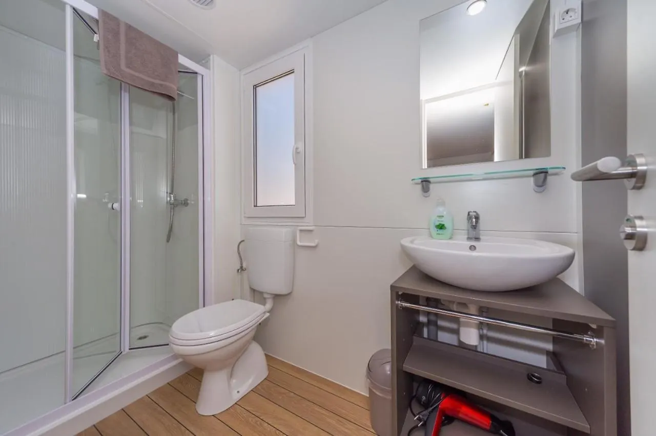 Mobile Home Diamond Biograd Na Moru Campsite