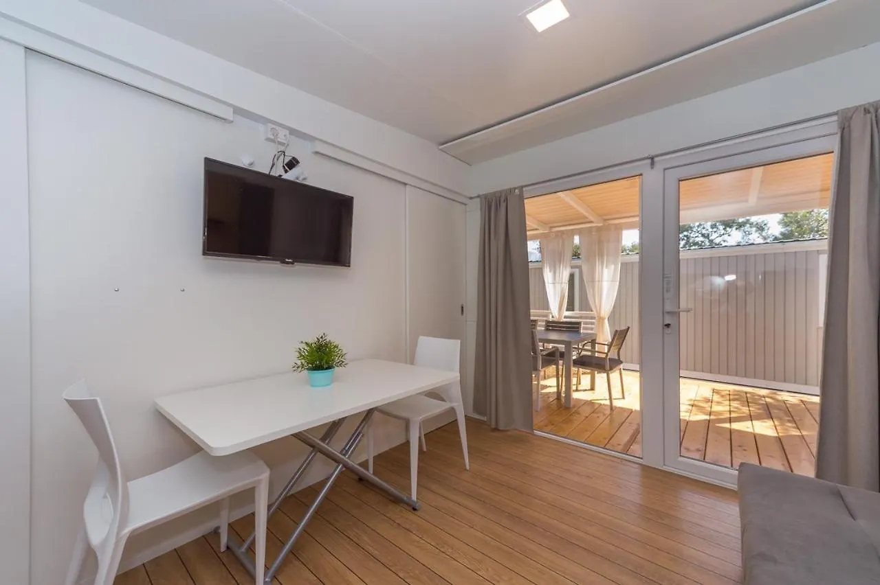 Mobile Home Diamond Biograd Na Moru