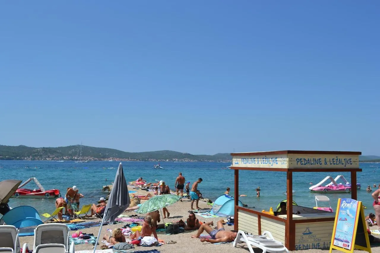 Mobile Home Diamond Biograd Na Moru